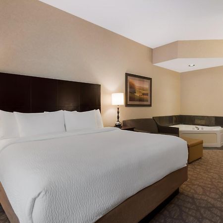 Best Western University Inn And Suites Forest Grove Extérieur photo