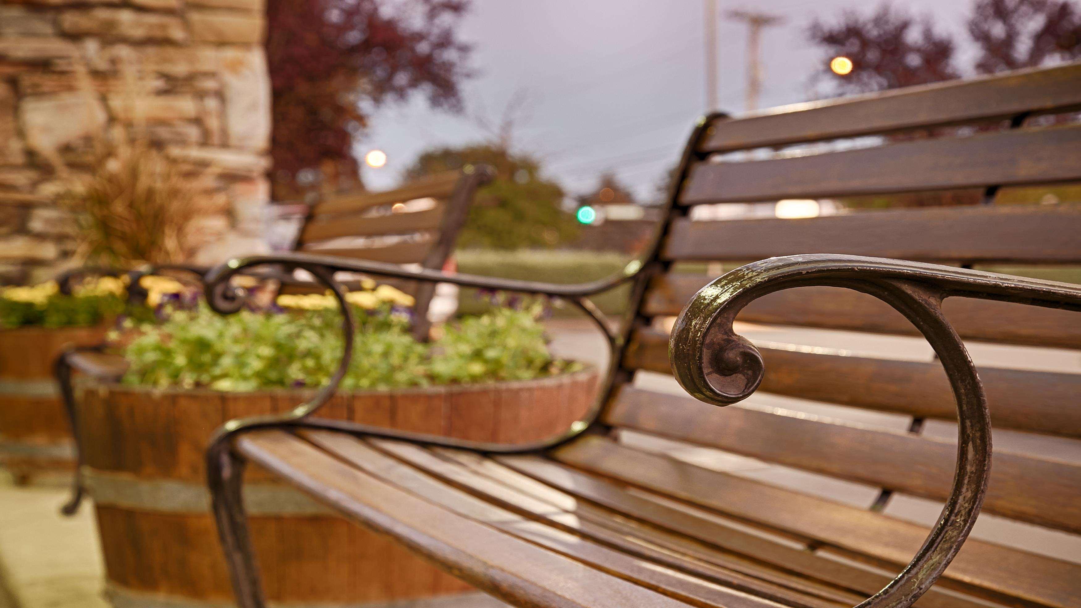 Best Western University Inn And Suites Forest Grove Extérieur photo