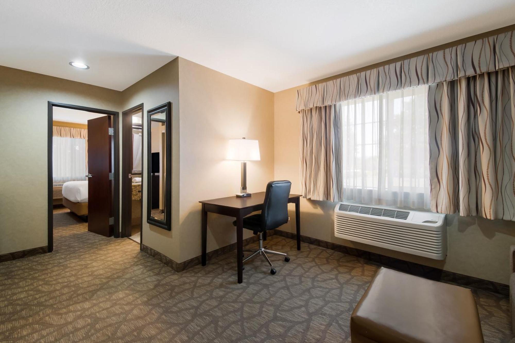 Best Western University Inn And Suites Forest Grove Extérieur photo