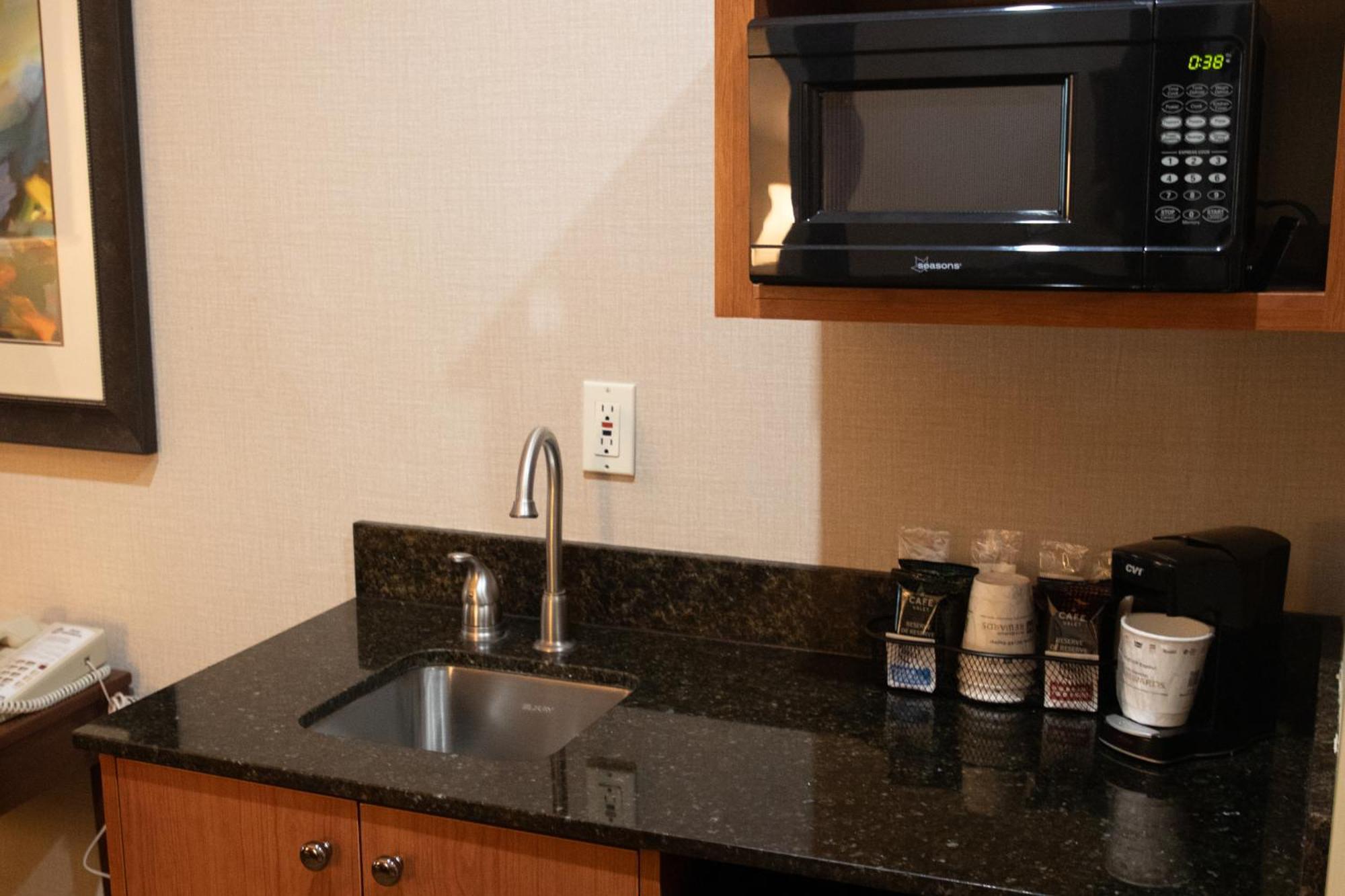 Best Western University Inn And Suites Forest Grove Extérieur photo