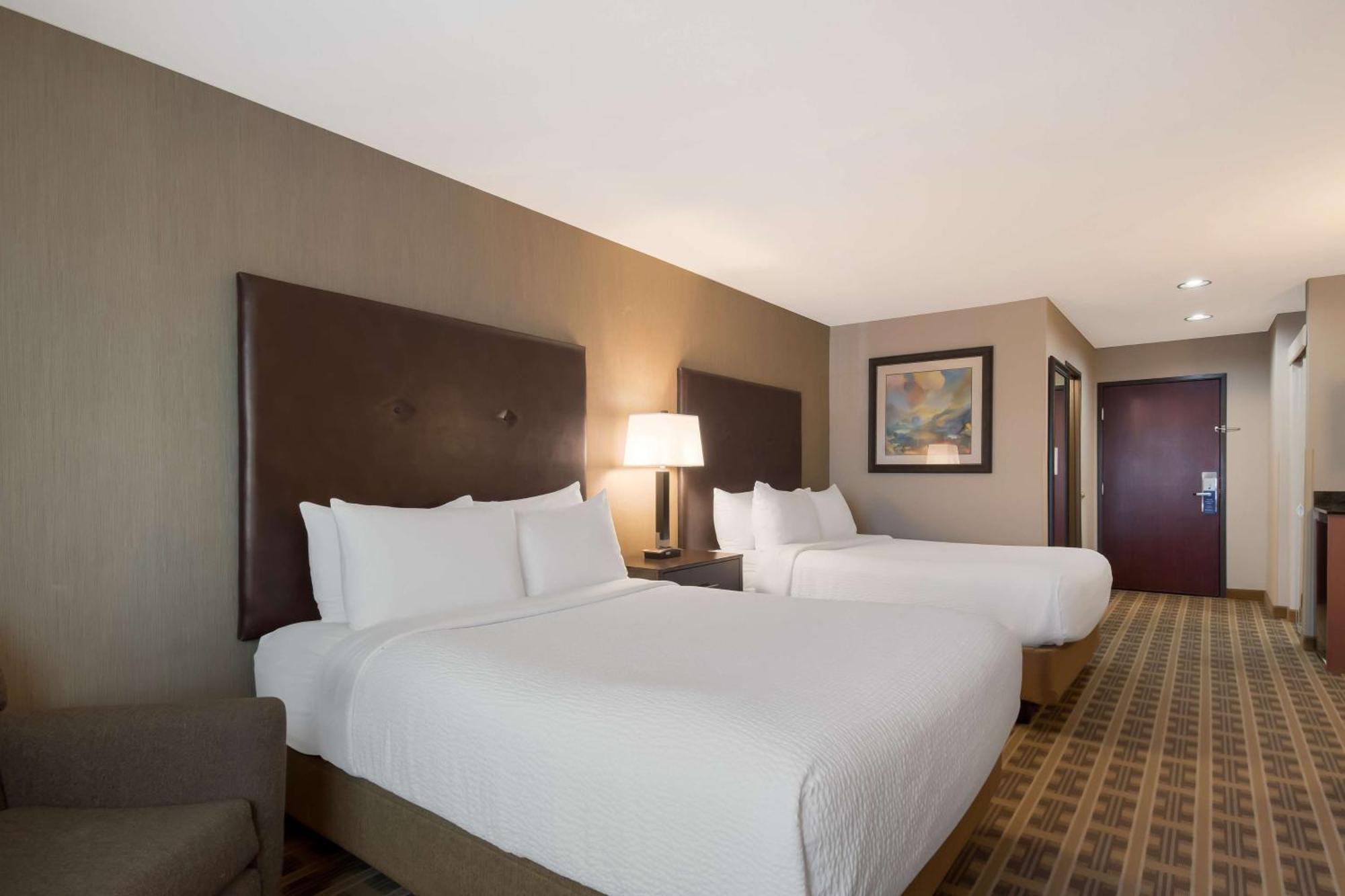Best Western University Inn And Suites Forest Grove Extérieur photo